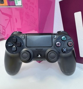 9-9-76751-1-Mando Ps4 Sony