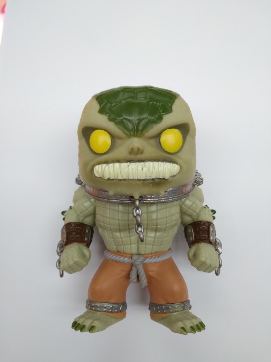 9-9-50430-1-Figura acción funko