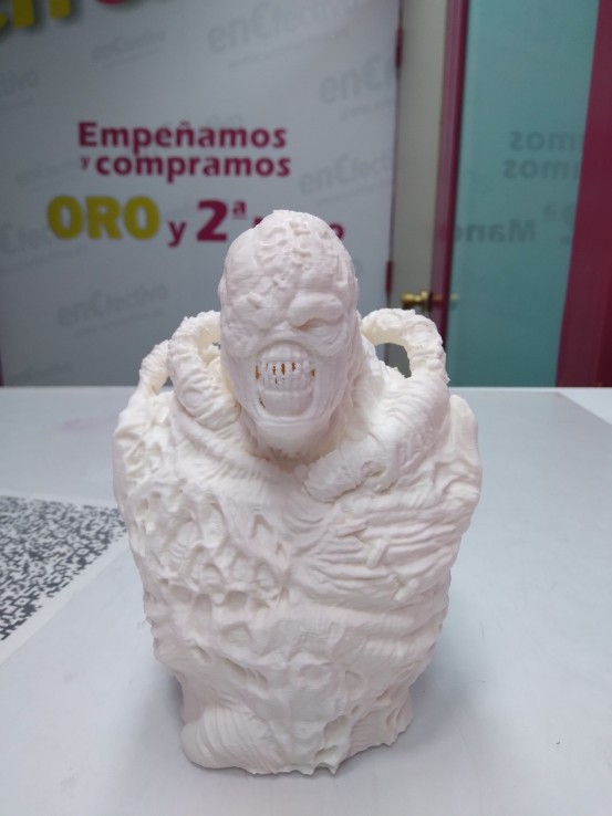 9-9-55298-1-Coleccionismo Vintage Busto 3D Nemesis Nuevo