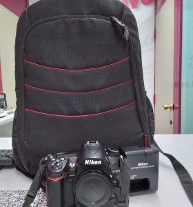 9-9-53294-1-Cámara Digital Réflex Nikon D7000 Mochila