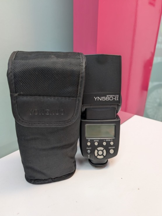 9-9-67092-1-Flash Estudio Yongnuo Digital Yn560-II