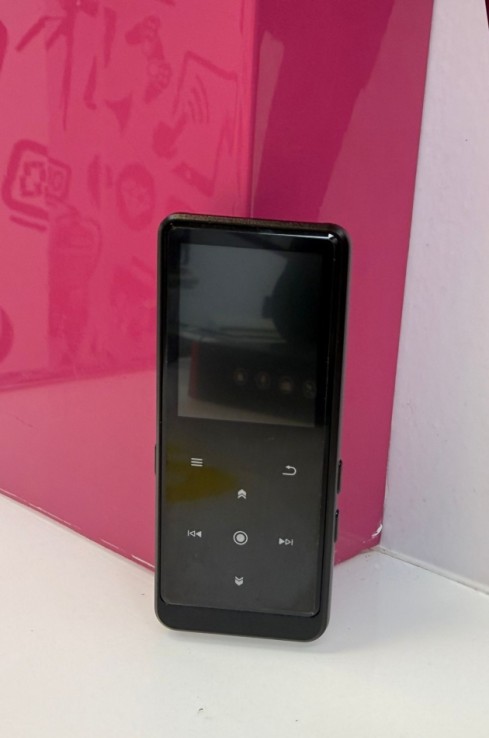 9-9-77860-4-Reproductor MP3 M300 16gb 