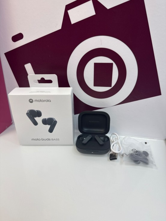 9-9-77343-1-Auriculares Moto Buds Bass