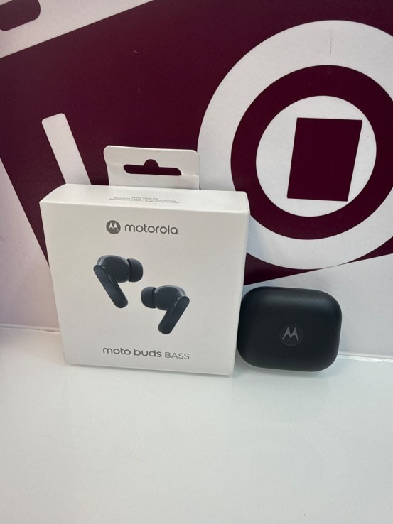 9-9-77347-1-Auriculares Moto Buds Bass