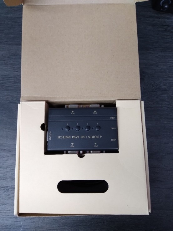 9-9-44906-2-Informática Rybozen Switch Pantallas