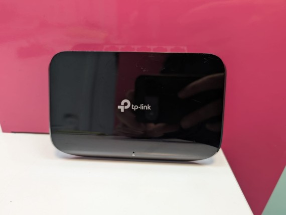 9-9-68864-2-Hub Tp Link Sg1005d
