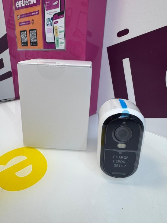 9-9-77767-1-Camara Videovigilancia Arlo Vmc2050 2 Gen Interior Exterior 