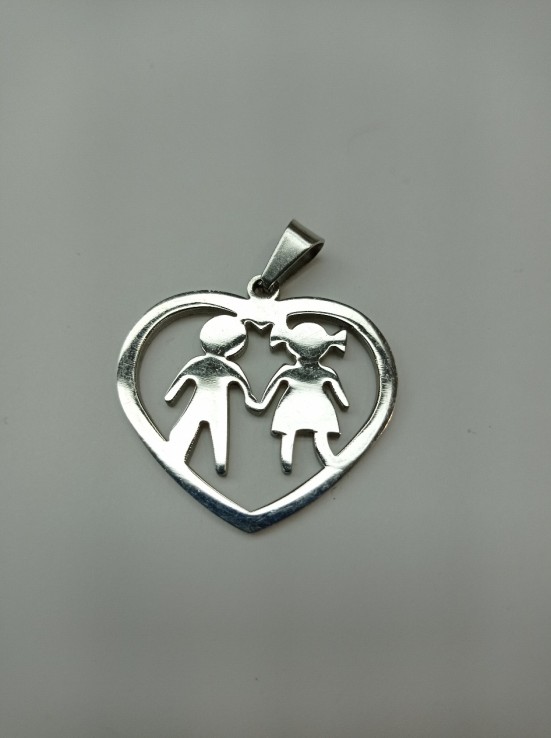 9-9-56882-1-Bisuteria Colgante acero corazon niños