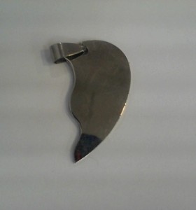 9-9-56900-1-Bisuteria Colgante acero medio corazon