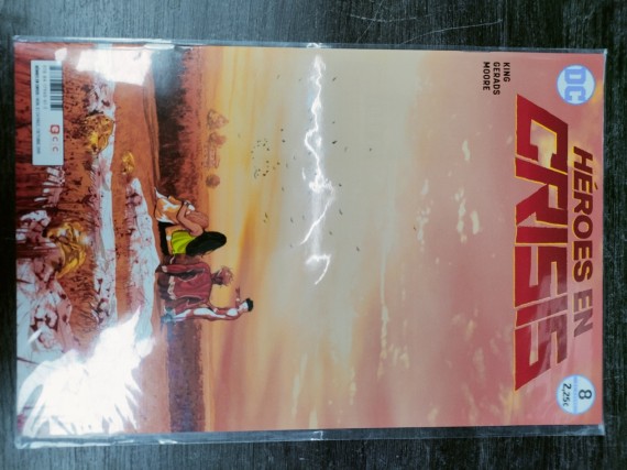 9-9-48104-1-Cómic Héroes en crisis n.8