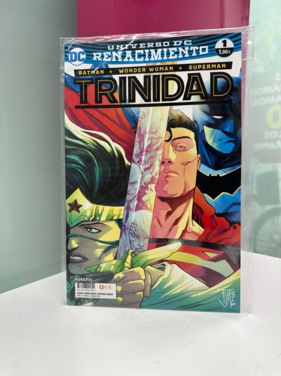 9-9-47994-1-Cómic Trinidad Renacimiento 1