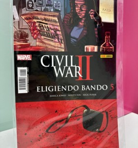 9-9-48031-1-Cómic Civil war II Eligiendo bando 5