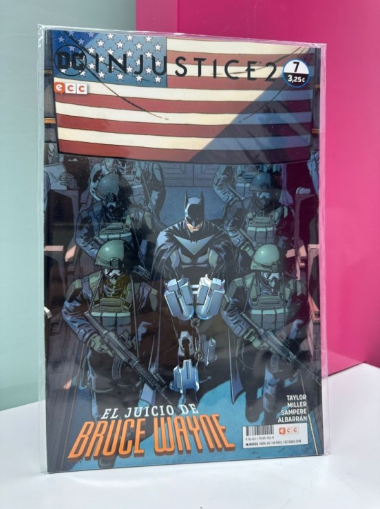 9-9-48041-1-Cómic Injustice 2: El juicio de Bruce Wayne n.7