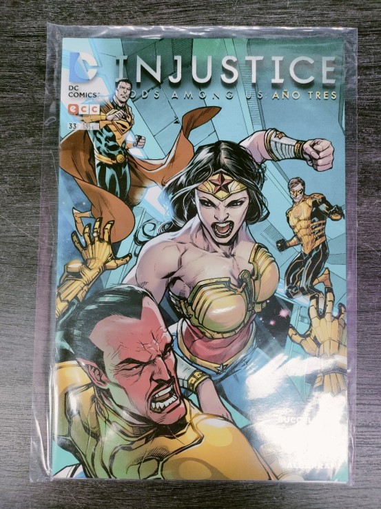 9-9-48094-1-Cómic Injustice Gods Among Us: Año tres n.33