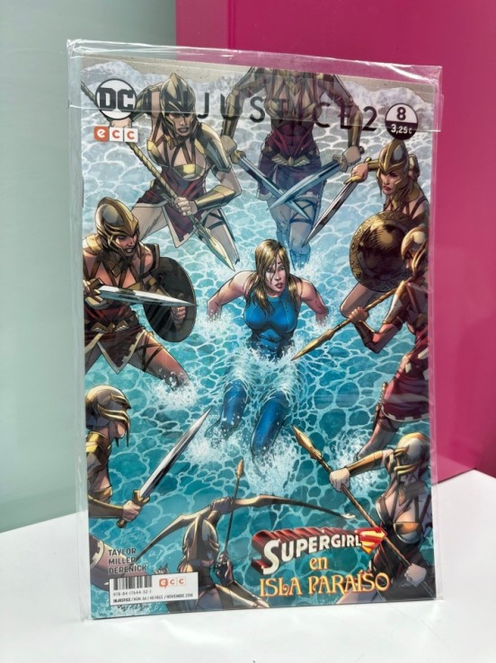 9-9-48040-1-Cómic Injustice 2 Supergirl en Isla Paraíso n.8