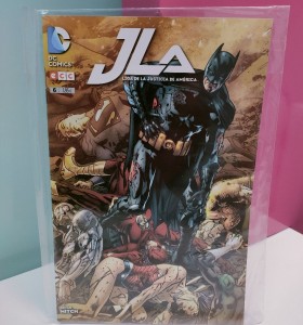 9-9-48162-1-Comic Jla liga de la justicia de america 6