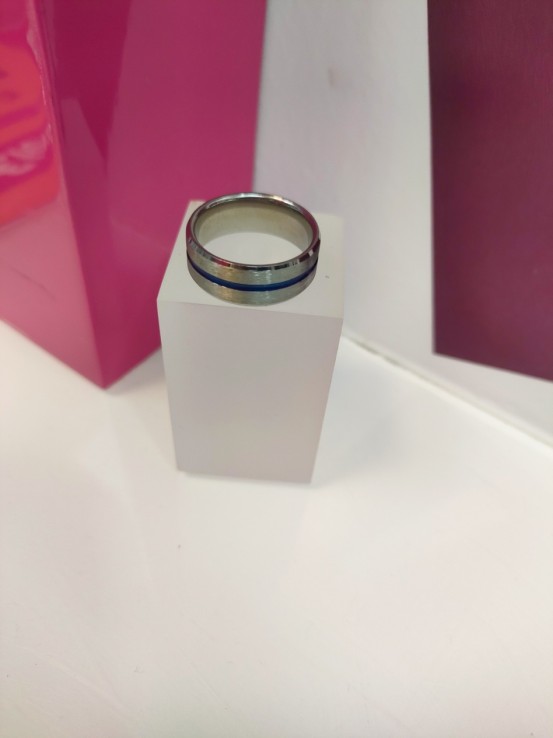 9-9-75717-1-Anillo acero plateado con linea azul T18