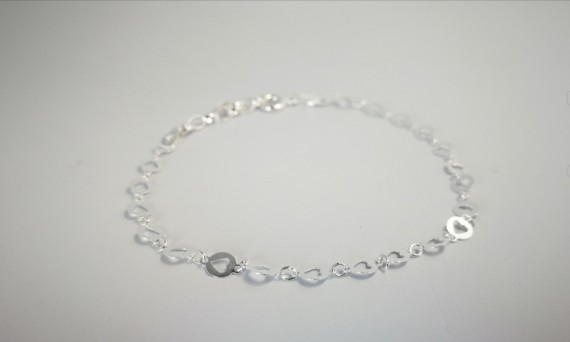 9-1-187049-1-Pulsera linea circulos corazón de plata de ley 925