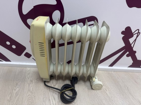 9-9-77645-4-Radiador Aceite Orbegozo Junior