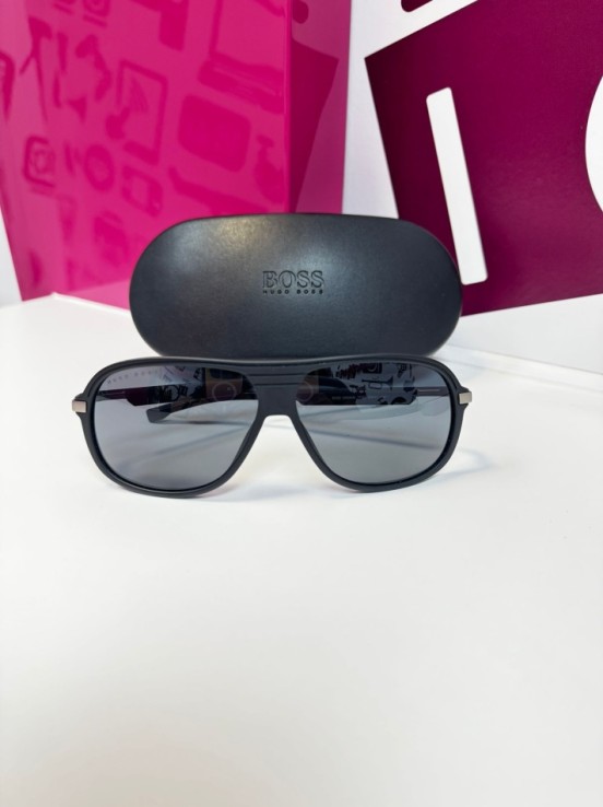 9-9-70757-1-Relojería y gafas Hugo Boss 1200 ns