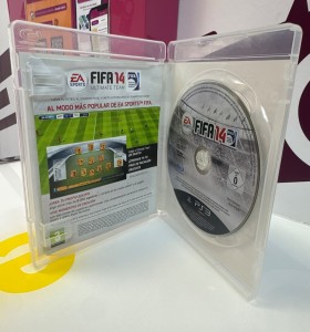 9-9-77145-4-Videojuego PS3 FIFA 14 2