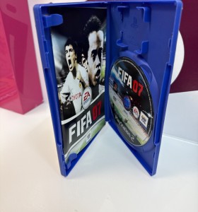 9-9-74457-1-Videojuego PS2 fifa 07 2
