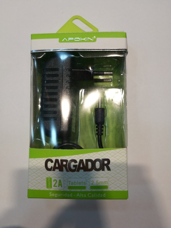 9-2-75786-1-CARGADOR TABLET 5V