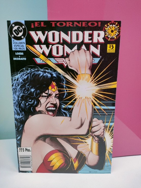 9-9-54477-1-Cómic Wonder woman el torneo