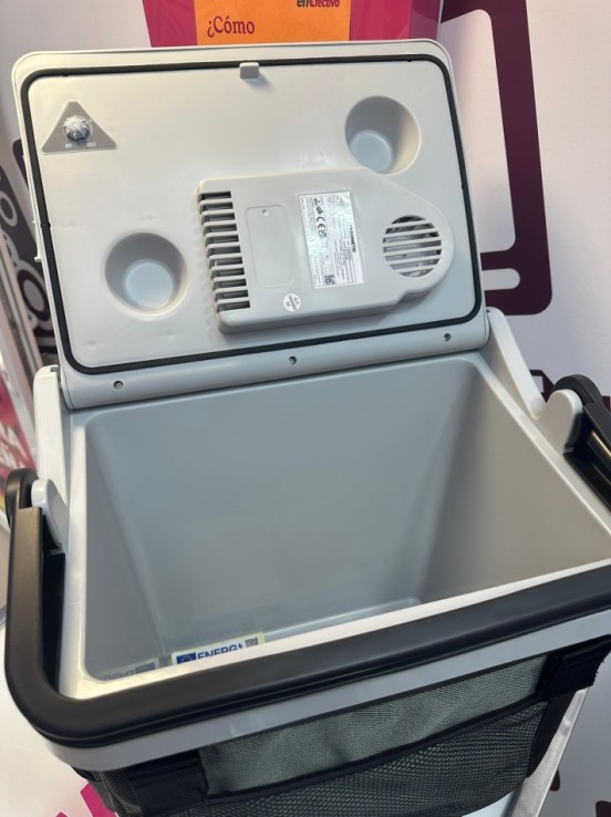 9-9-77643-2-Nevera Portatil Dometic 20L