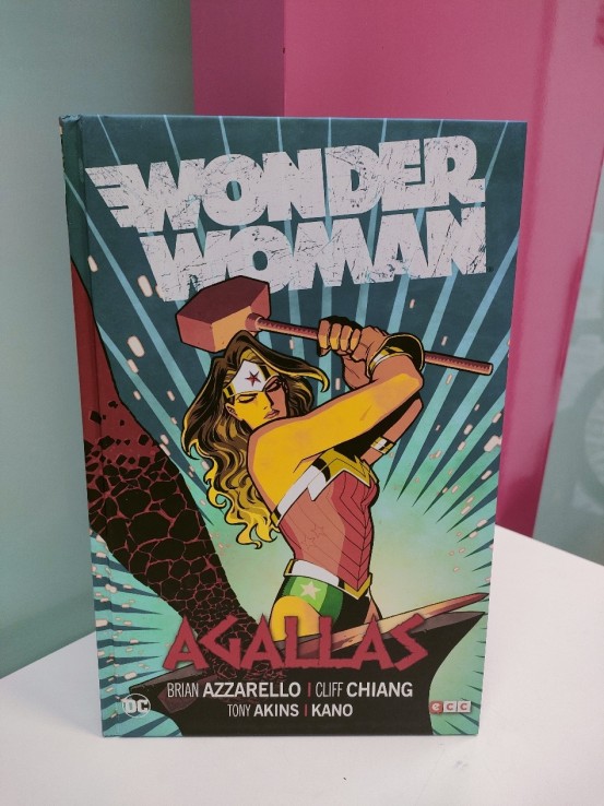 9-9-48781-1-Cómic Wonder Woman Agallas