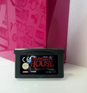 9-9-72350-1-Videojuego Gameboy advance monster house