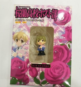 9-2-90282-1-OURAN HOST PLU FIGURA JONEY 