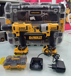 6-6-166662-1-Taladro A Bateria Pack Dewalt DCK211D2T