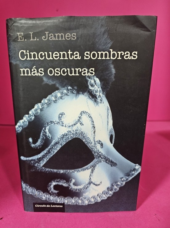 8-8-73106-1-Libro Cincuenta sombras mas oscuras