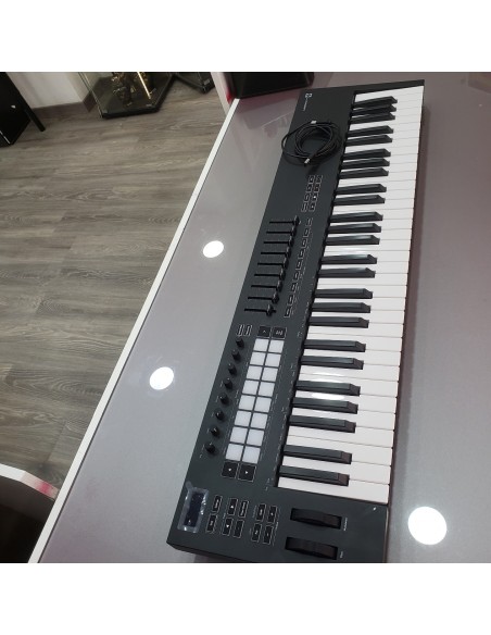 7-7-61591-1-Teclado Electrónico Novation Launchkey 61 Mk3