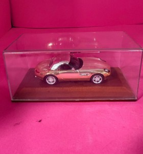 8-8-73860-1-Coche metal BMW Z8 2