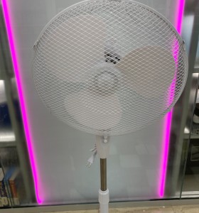 8-8-77543-1-Ventilador De pie 40cm 45w 2