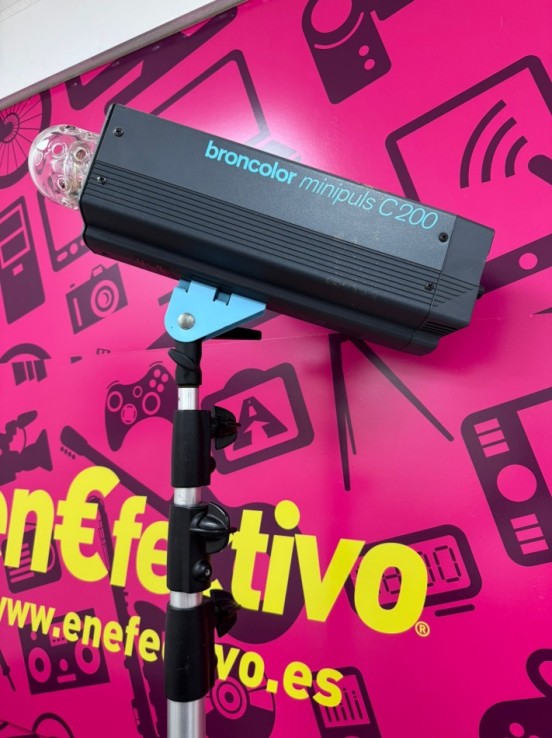 7-7-82463-2-Flash Estudio KIT BRONCOLOR Minipuls C200