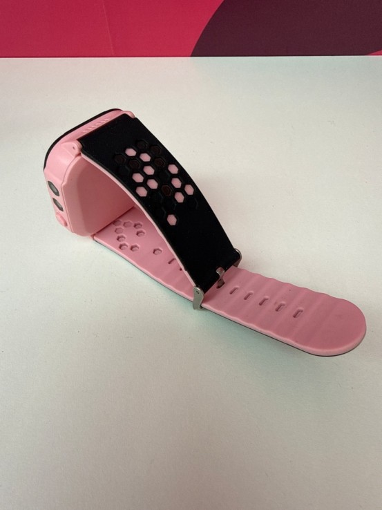 8-8-77779-4-Smartwatch Infantil Con Opción SIM
