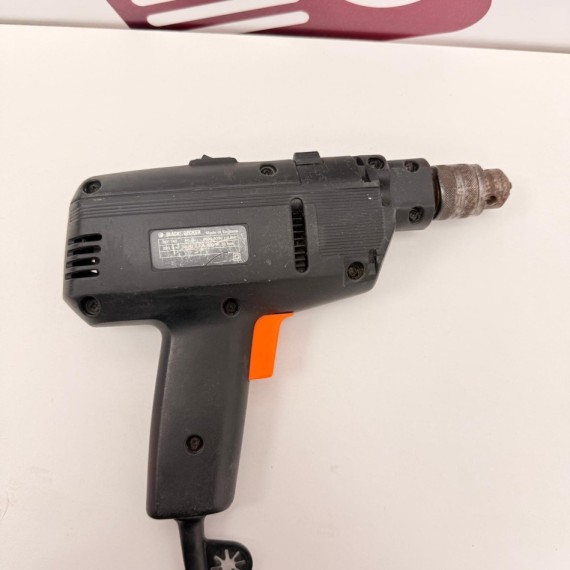 8-8-76010-3-Taladro Electrico Black Deker BD 140 500W