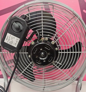 8-8-76433-4-Ventilador Avant Av7612 30cm 40w