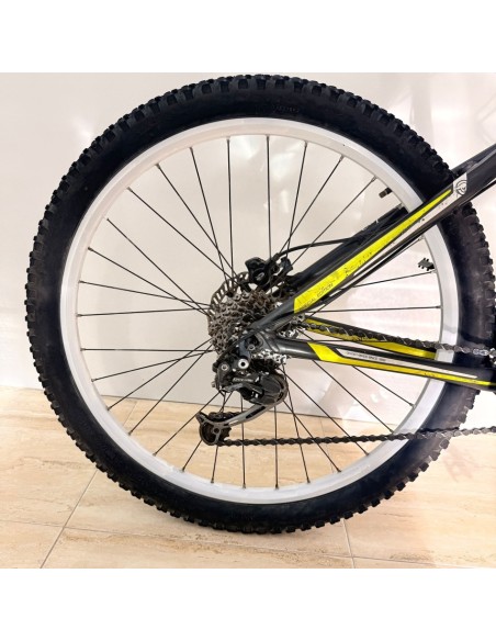 8-8-75516-4-Bicicleta Montana Ghost 