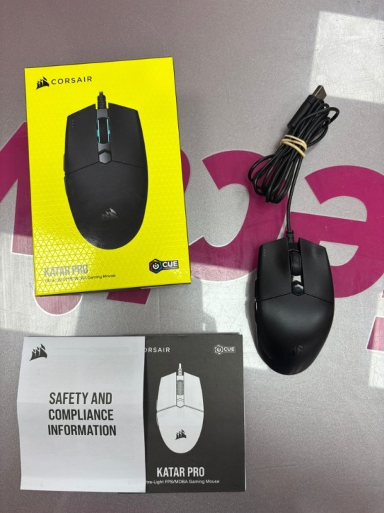 7-7-81681-1-Ratón Corsair Katar Pro