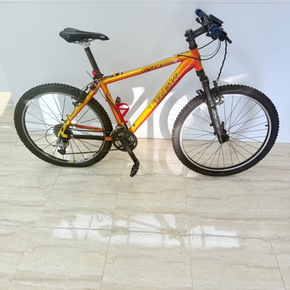 8-8-56865-1-Bicicleta TREK SLR 6500 Tall M