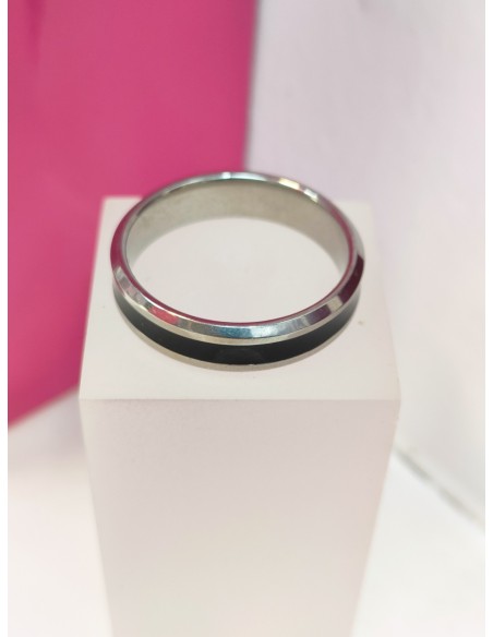 8-9-75844-1-Anillo acero plateado con linea negra T26