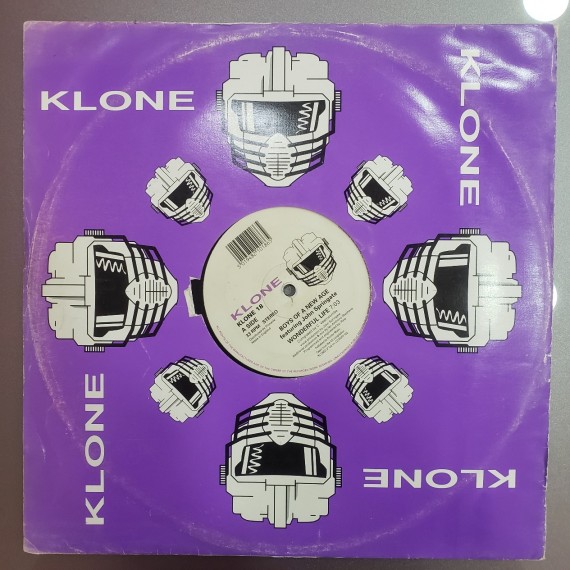 7-7-63899-1-Vinilo Klone