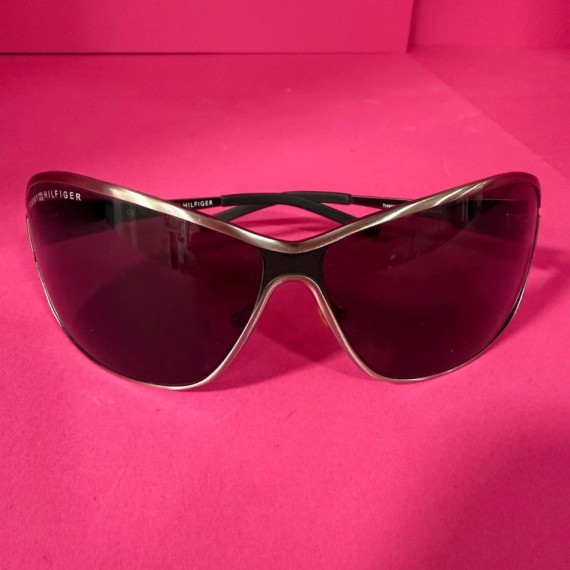 8-8-69220-1-Relojería Y Gafas Tommy Hilfiger TH9023
