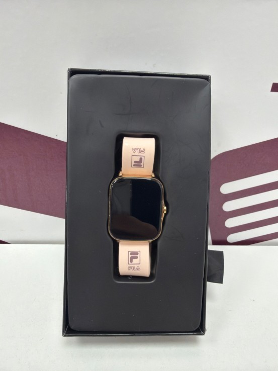 8-8-78053-2-Smartwatch Fila F36