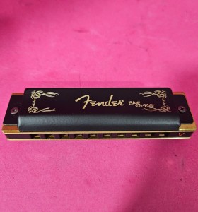 8-8-73695-4-Armónica Fender Blues-De Ville A 2