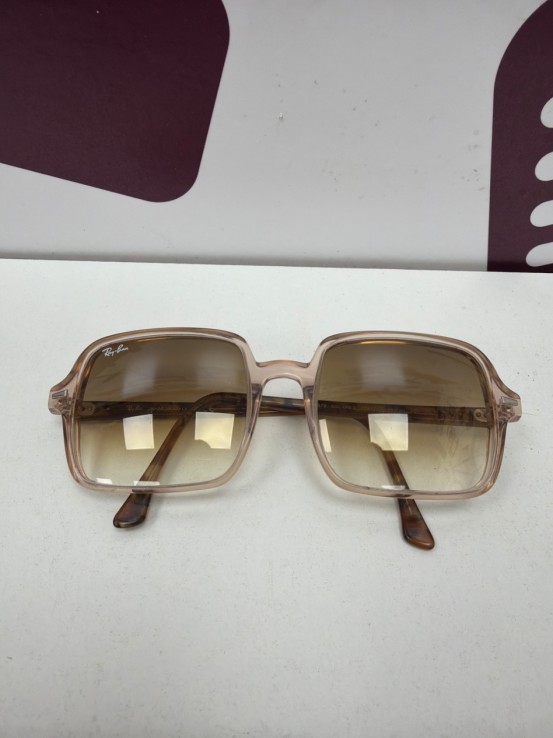 8-8-76212-1-Gafas De Sol Señora Rayban 1973 SQUARE II